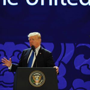 Tổng thống Trump gửi thông điệp tới lãnh đạo Việt Nam: ´´ Chúng ta hãy chọn sự giàu có, tự do, chối bỏ phận nghèo nàn, tôi tớ„