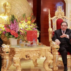 VN: Tranh luận nên theo ‚tư bản‘ hay ‚xã hội chủ nghĩa‘?