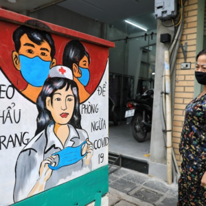 More than 21,000 people die from Covid, 138 Vietnamese senior officials were still praised for „excellent epidemic prevention“