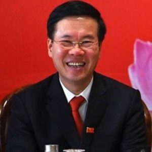 Relying on General Secretary’s power, President Vo Van Thuong pulles his „mighty army“ to South. Dangerous for Prime Minister Chinh?