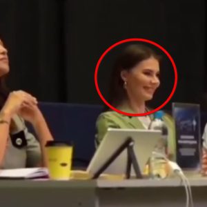 ‚Người tình bí mật‘ của Putin được gửi đến Siberia sau khi các lệnh trừng phạt ngăn cản cô đến cung điện Thụy Sĩ được Vlad mua cho cô và các con