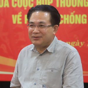 Accepting bribes „for no profit“: fallacy and policy of implicating corrupt apparatus?