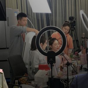 Sẽ cấm xuất cảnh với người bán hàng online nợ thuế