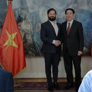 “Kỷ nguyên mới” thua trận đầu ở Chile