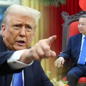 TÔ LÂM BỎ CỜ BÚA LIỀM TRONG BUỔI ĐIỆN ĐÀM VỚI TỔNG THỐNG MỸ!