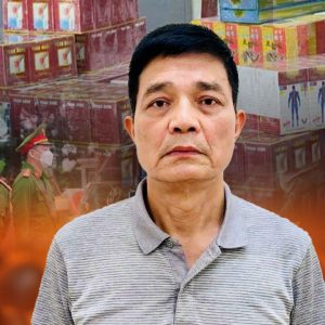 TỪ CỤC TRƯỞNG ĐẾN “CỤC ĐỘC”.