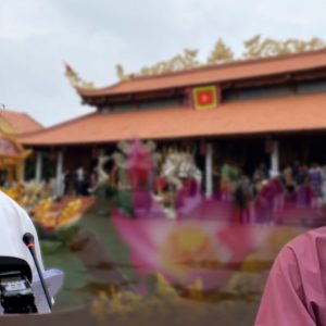 Rộ tin nghệ sỹ Hoài Linh mắc bạo bệnh. Sự thật ẩn đằng sau?