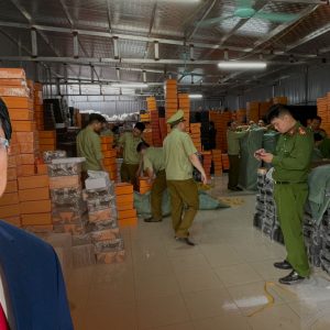 ĐẢNG ‚SÂU RỄ BỀN GỐC‘ VẮT KIỆT SỨC DÂN