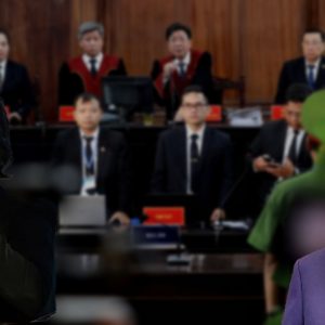 BỎ ÁN TRẢM TỘI THAM NHŨNG, MỘT CÁCH MỞ ĐƯỜNG CHO QUAN CHỨC