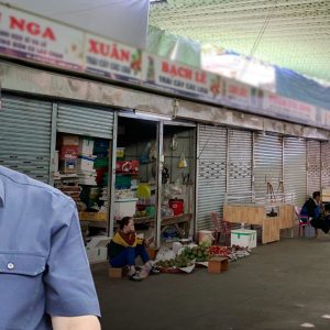 GẤP GÁP TRIỂN KHAI HÓA ĐƠN ĐIỆN TỬ TỪ MÁY TÍNH TIỀN, TIỂU THƯƠNG CHƯA KỊP THÍCH NGHI